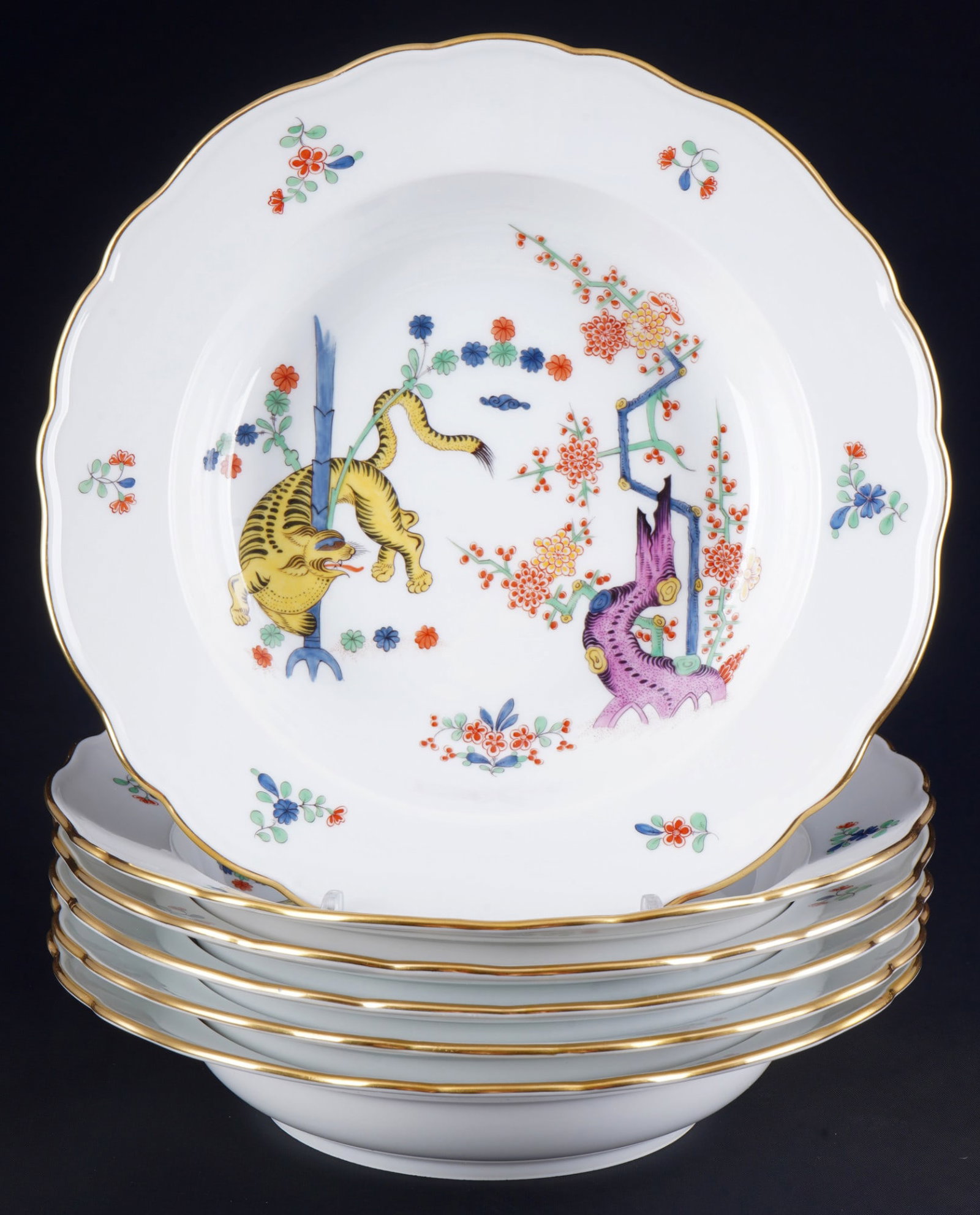 Meissen Old Rich Yellow Lion 6 soup plates 1st choice,: porcelain, blue sword mark 1st choice, decor Old Rich Yellow Lion, decor no. 314c (401110), 6x D 24 cm