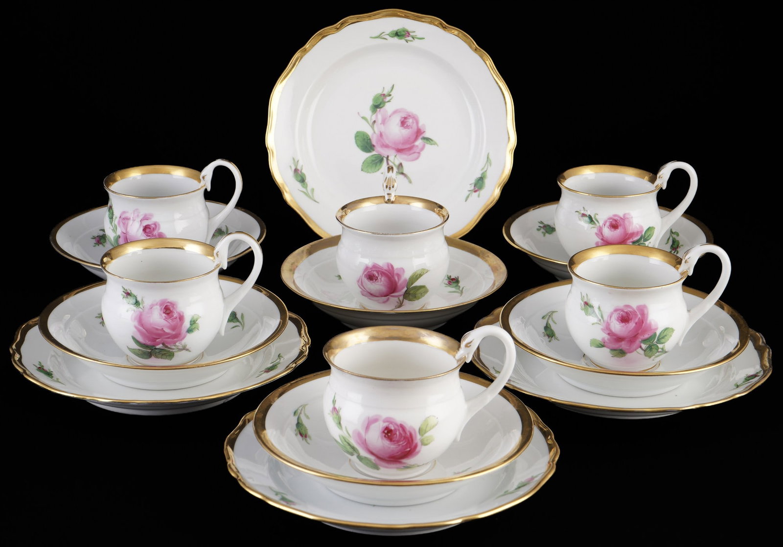 Meissen Red Rose Swan Neck 6 coffee cups with 4 dessert plates,: porcelain, blue sword mark 1st choice, and one place setting 2nd choice, knob mark 1815-194, Pfeiffer period 1924-1934 and after 1934, decor Red Roses with wide gold rim, with swan-neck handles, some 
