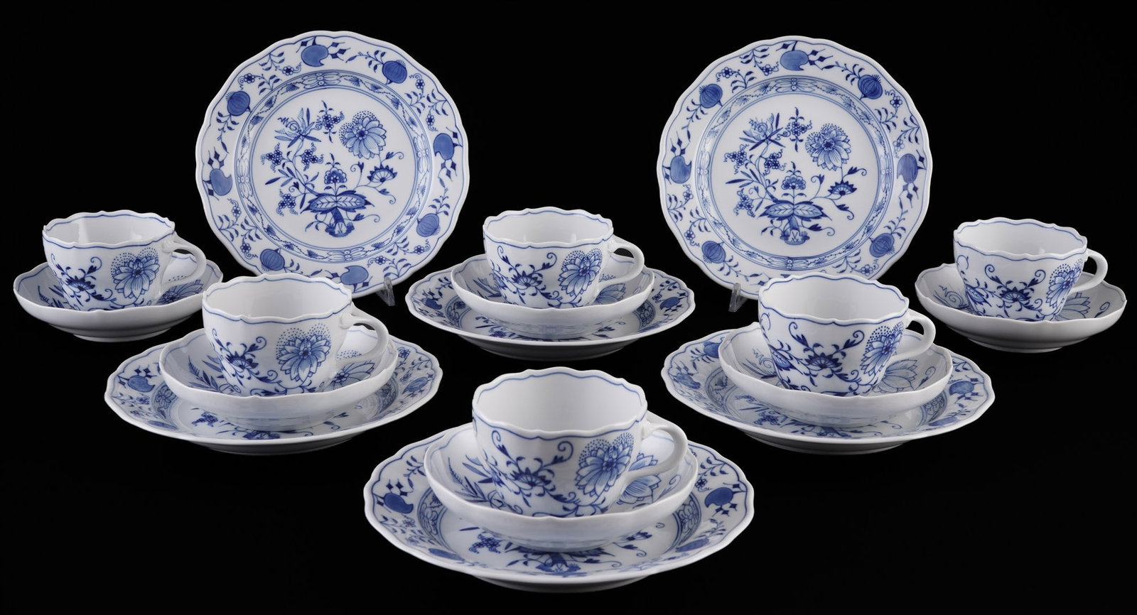 Meissen Blue Onion 6 coffee place settings 1st choice, (1 of 3)