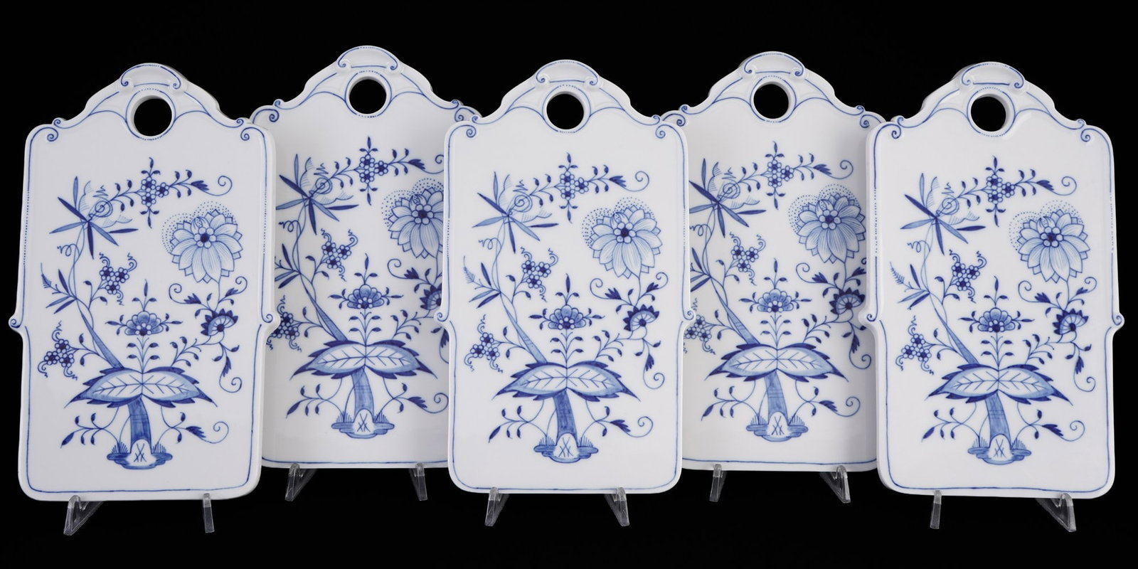 Meissen Blue Onion 5 breakfast boards 1st choice, (1 of 4)