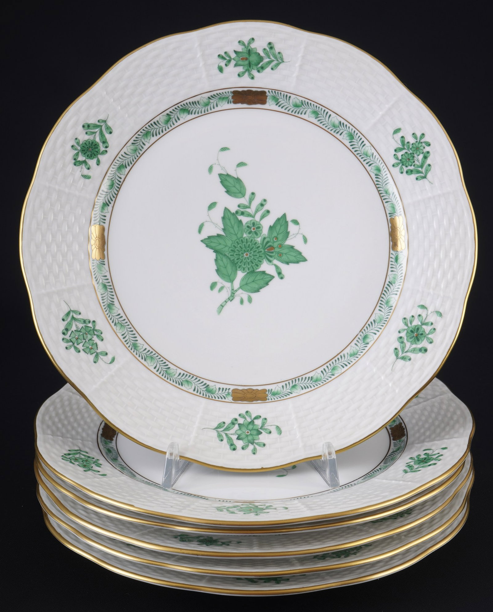 Herend Apponyi Vert 6 dinner plates,: Porcelain, Hungary, 20th century, blue company mark, AV Apponyi Vert decor, model no. 521, 6 x D 23 cm