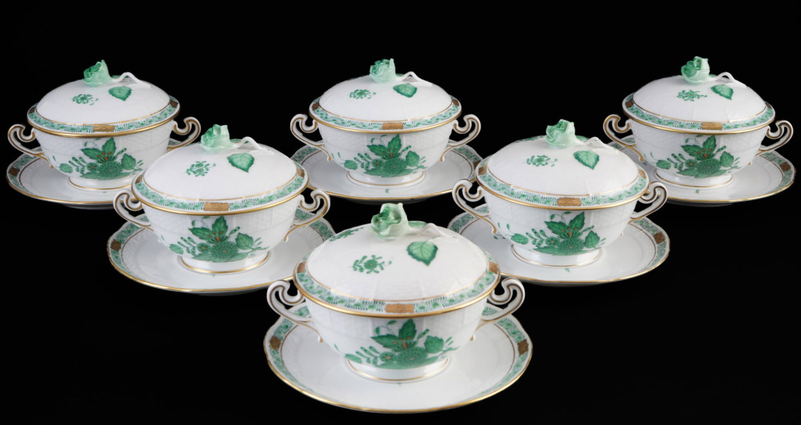 Herend Apponyi Vert 6 soup bowls,: porcelain, Hungary 20th century, blue company mark, decor AV Apponyi Vert, 6x soup bowls with lids #744 H 9.5 cm x D 11 cm, 6x saucers #744 D 15.5 cm, fine chips on lid rosettes