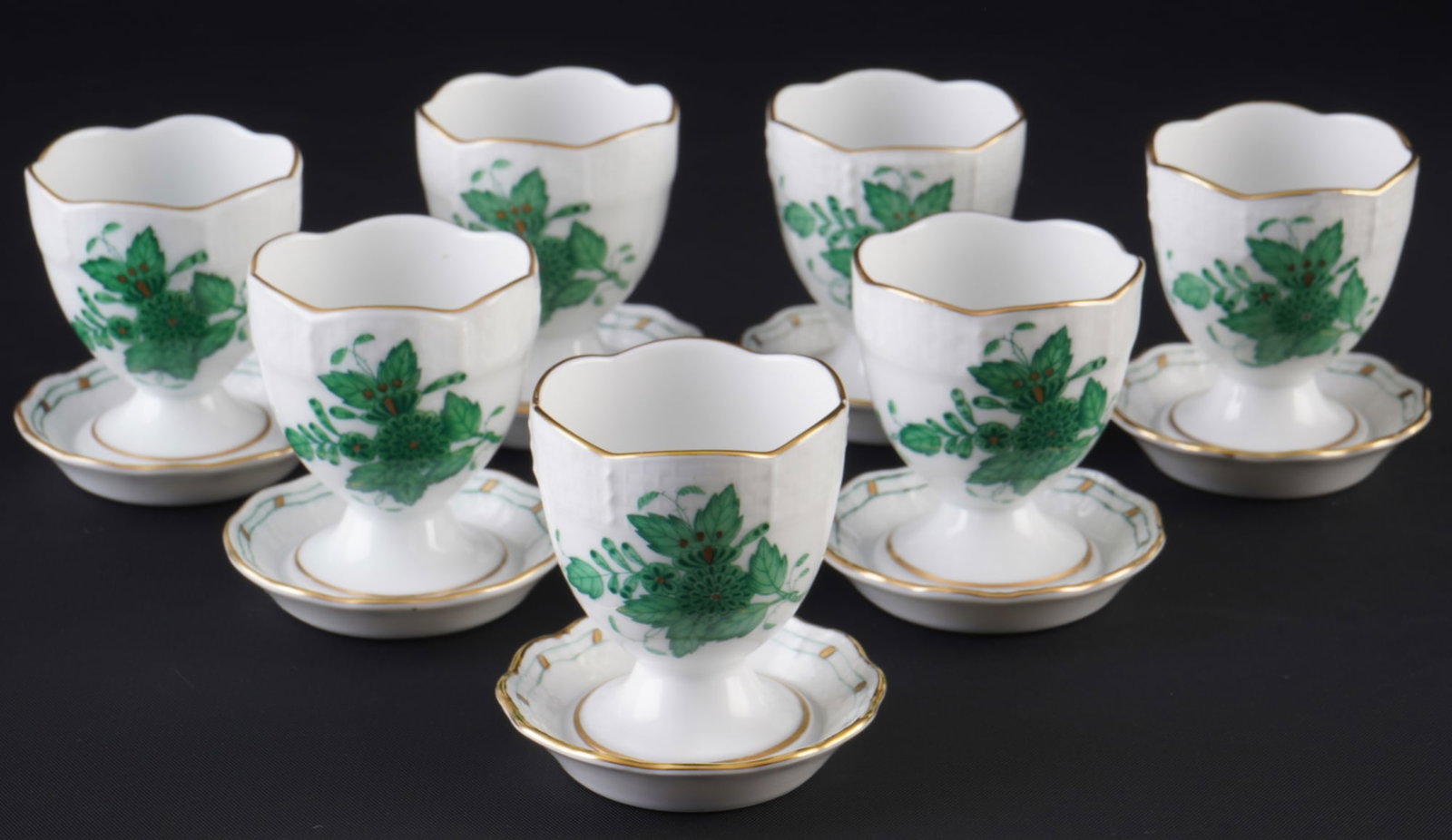 Herend Apponyi Vert 7 egg cups,: porcelain, Hungary 20th century, blue company mark, decor AV Apponyi Vert, model no. 265, 7x H 5.5 cm x D 5.5 cm