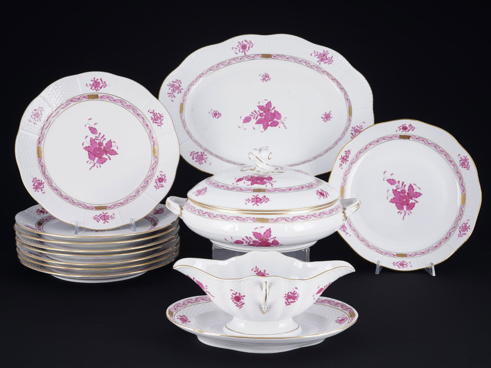 Herend Apponyi Purple dinner service for 8 persons, (1 of 7)
