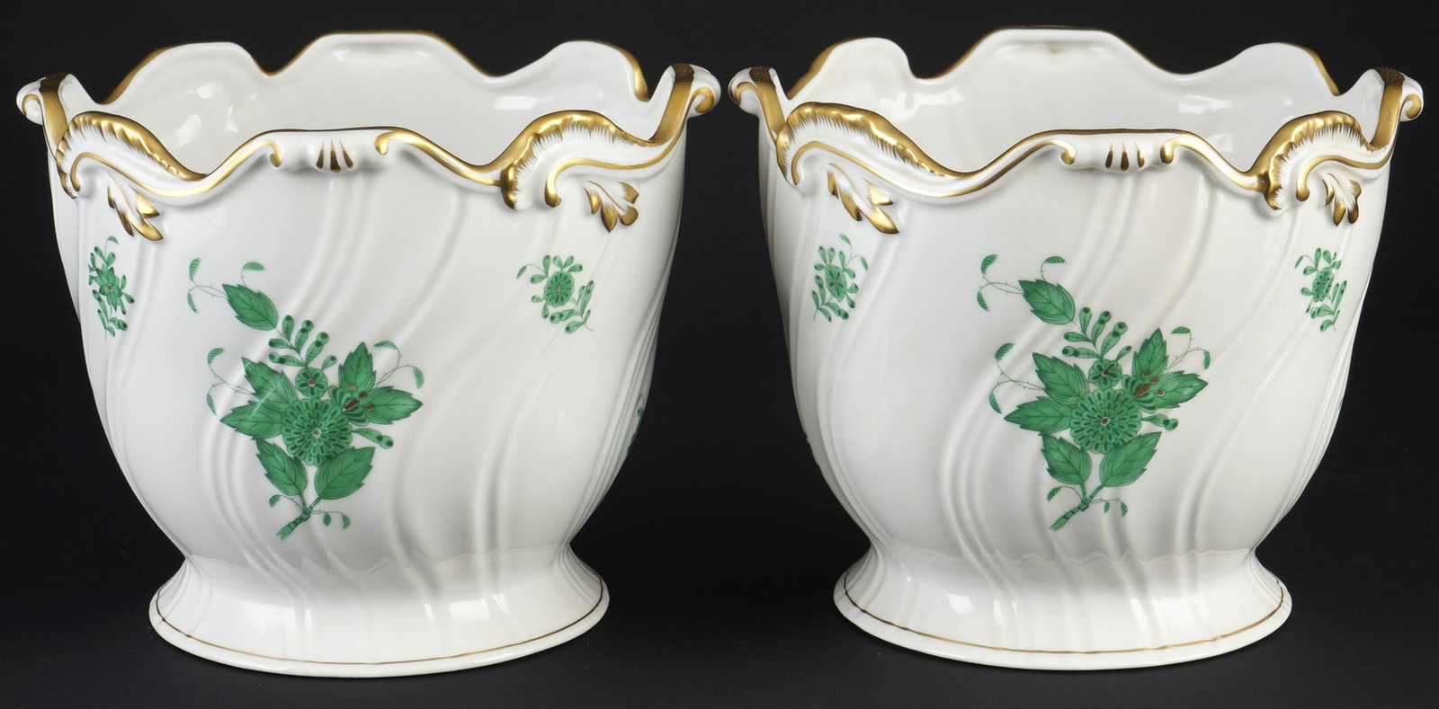 Herend AV Apponyi Vert pair of planters / cachepots, (1 of 6)