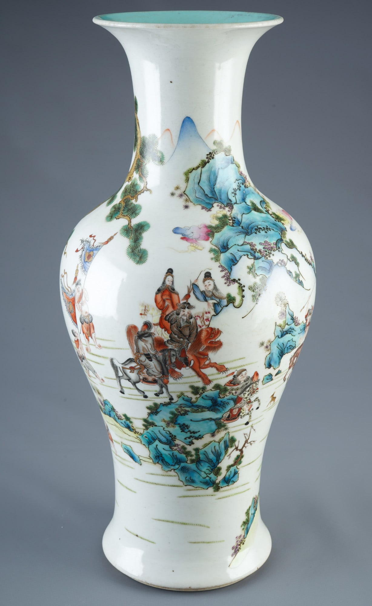 Large baluster vase (Guanyin-Ping) with figurative scene, China, Qianlong period,: Porcelain, China, Qing Dynasty, Qianlong period (1735–1796), finely crafted large famille rose baluster vase (Guanyin-Ping), the central decoration depicts a dynamic battle scene with mounted and fo