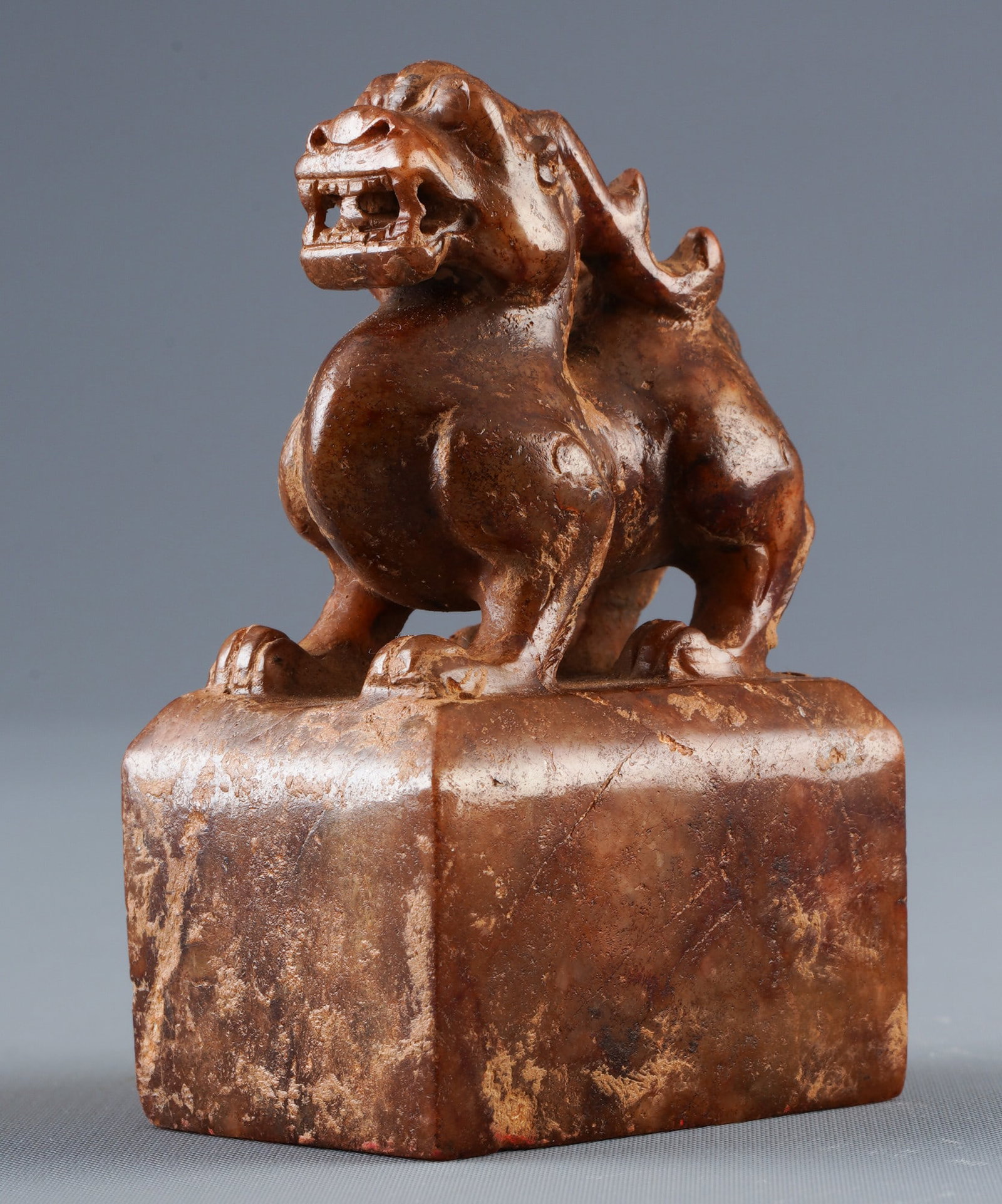 Seal made of Shoushan stone, China (1 of 5)