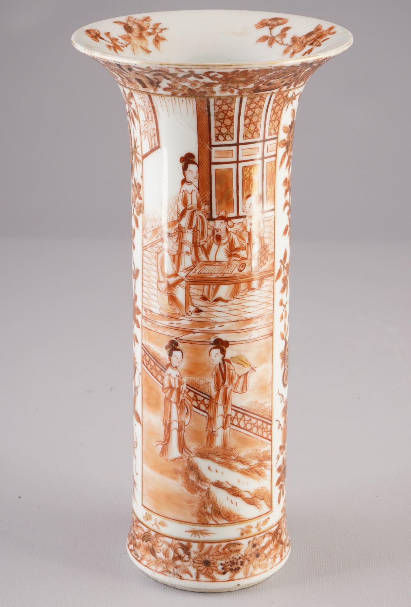 Cylindrical vase with iron-red decoration, China, Qing Dynasty: Porcelain, China, Qing Dynasty (1644–1911), a cylindrical vase with iron-red decoration, H 29.1 cm x D 8 cm, 13 cm, cracks in the wall, from a private collection, North Rhine-Westphalia