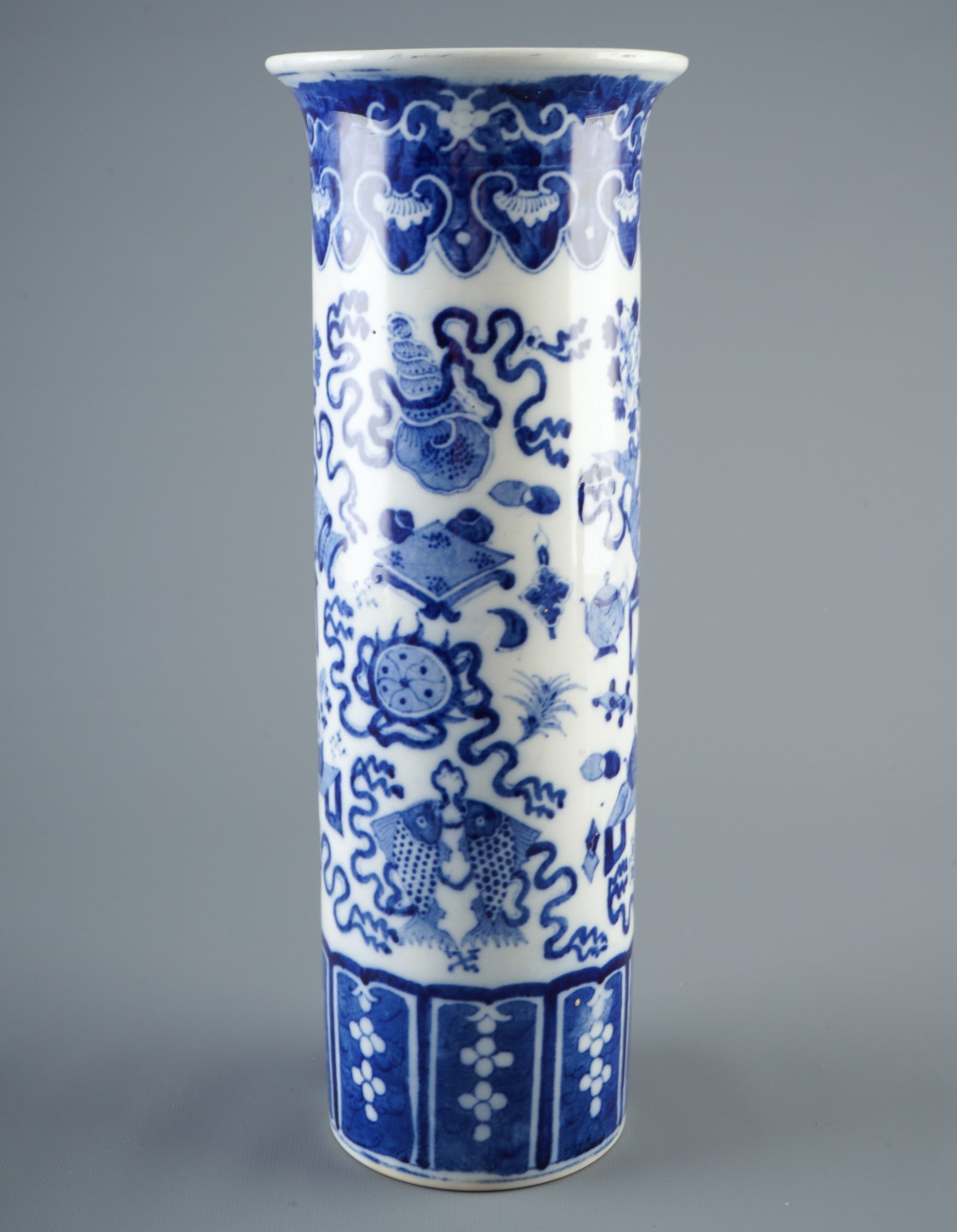 Blue and white Bogu vase, China, late Qing Dynasty: Porcelain, China, late Qing Dynasty (1840–1911), blue and white Bogu vase, decorated with Bogu motifs, painted in a free, folk style, H 31 cm x D 11.2 cm