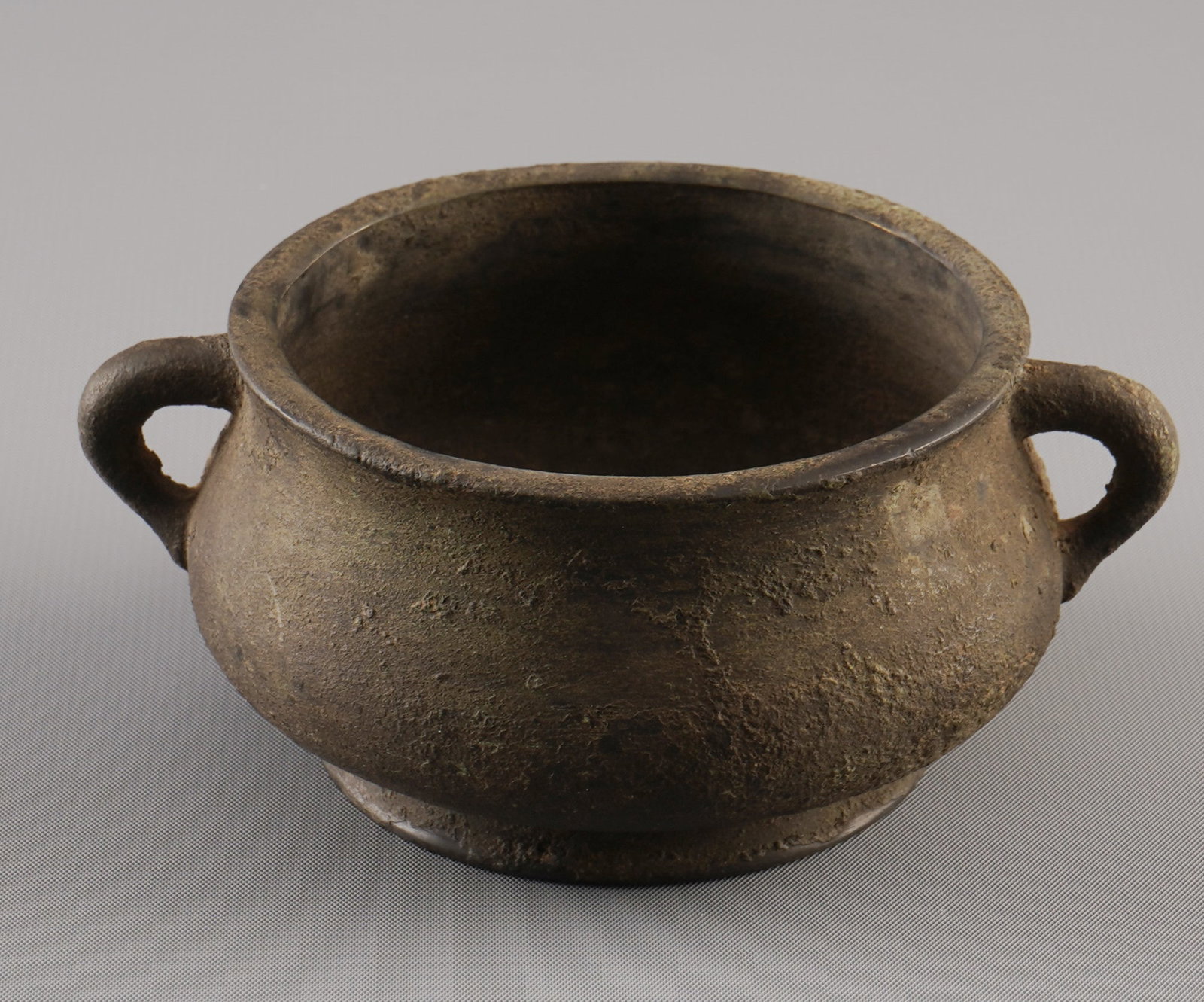 Bronze incense burner, China, Qing Dynasty (1 of 4)