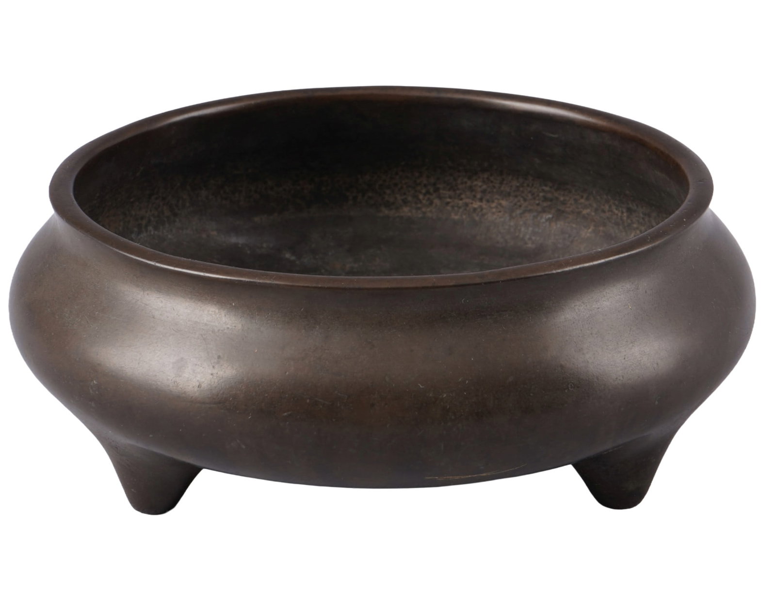 Bronze incense burner, China, 16th–17th century: Bronze, China, late Ming to early Qing dynasty (16th–17th centuries), incense burner, base with seal mark DA MING XUAN DE NIAN ZHI, natural signs of age, H 6 cm x D 15 cm, from a significant
