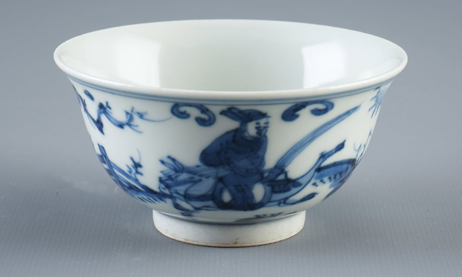 Blue and white teacup, China, Ming Dynasty (1 of 4)