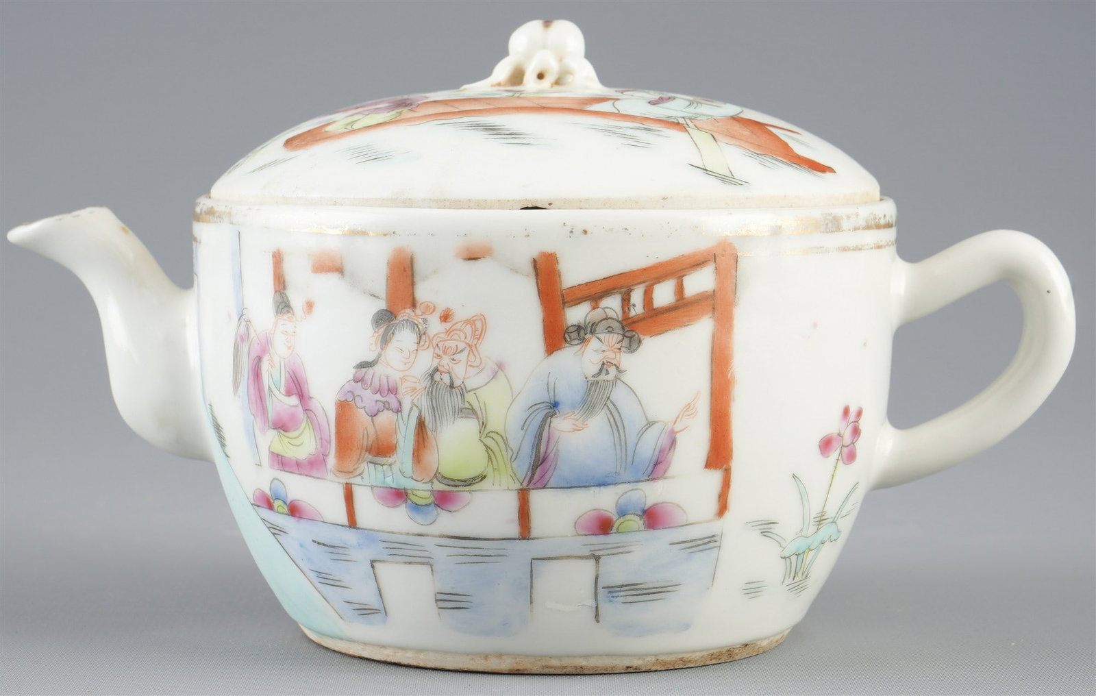 Famille Rose teapot, China, Qing Dynasty (1 of 11)
