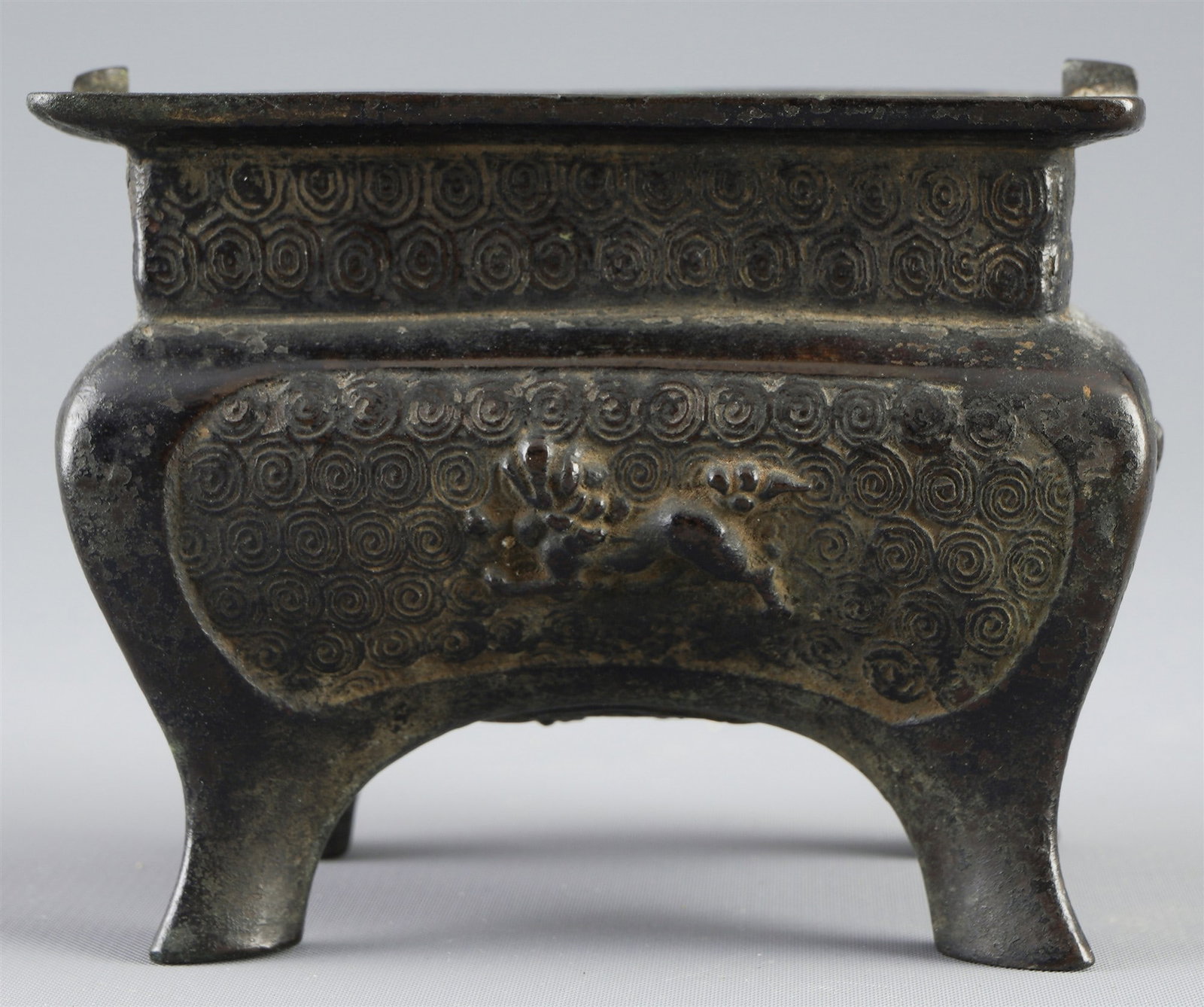 Bronze incense burner, Japan, Meiji period: Bronze, Japan, Meiji period (1868–1912), incense burner, partially gilded, H 7 cm × W 9.2 cm × D 7.2 cm, signs of age