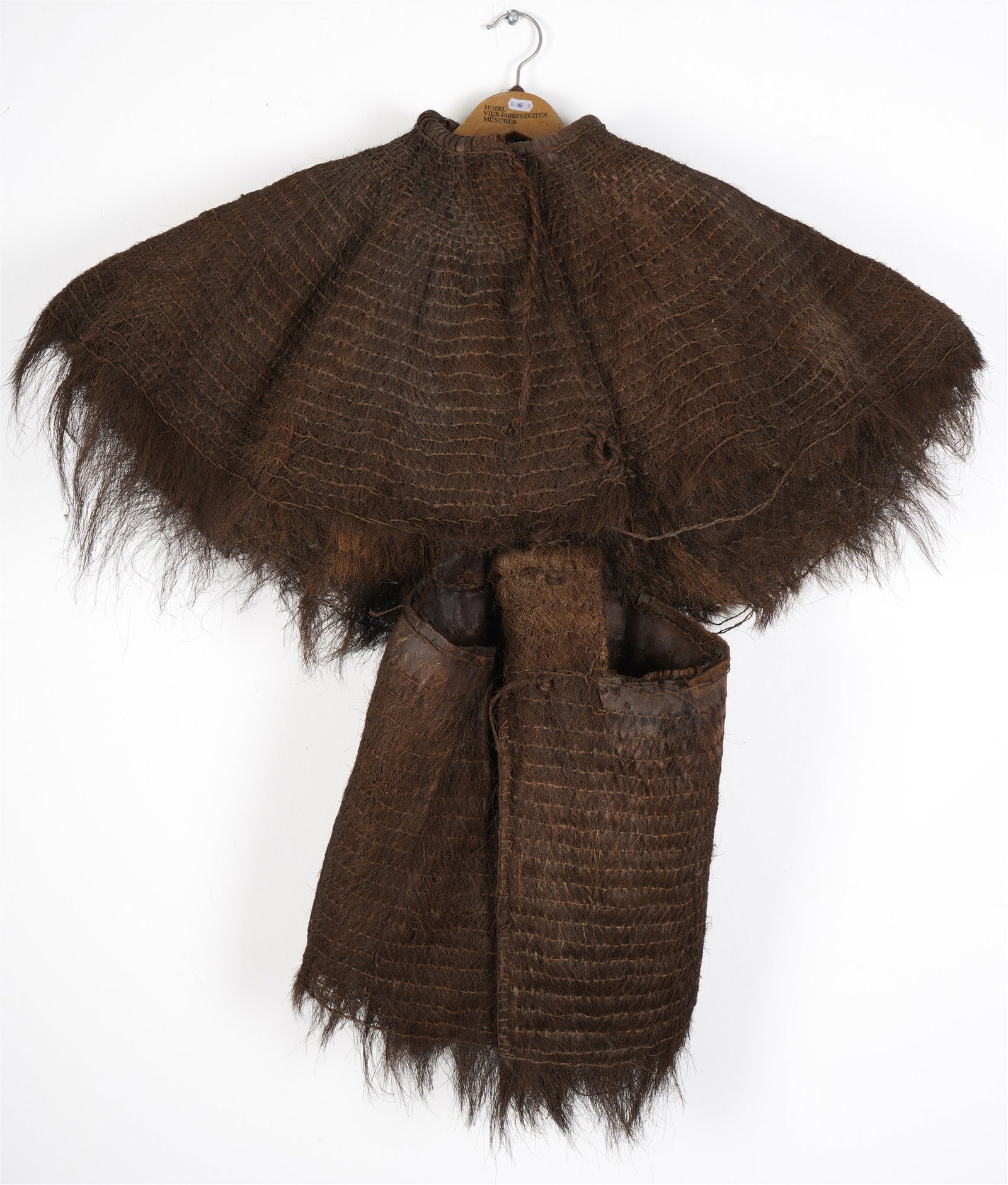 Traditional raincoat, Japan, 19th/20th century (1 of 6)
