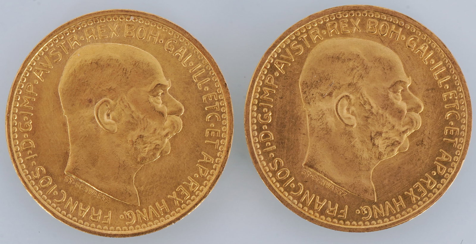 2 gold coins of 10 crowns each, 1912 - Austria with Franz Joseph I,: Gold 900/1000, 2 gold coins Austria 1912 as restrikes, 2 x 10 crowns, obverse with Emperor Franz Joseph I, reverse double eagle with imperial crown, each 19 mm diameter, each weight: 3.4 g, total 6.8 