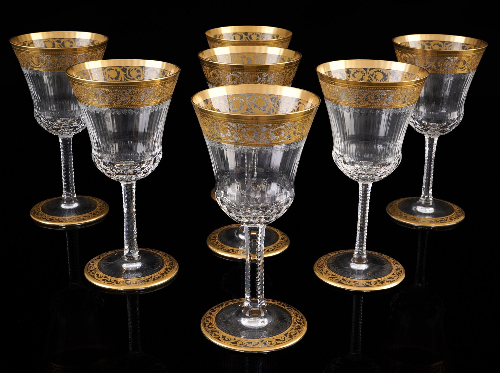 St. Louis Thistle Gold 7 wine glasses No. 3 - including etched mark, (1 of 3)