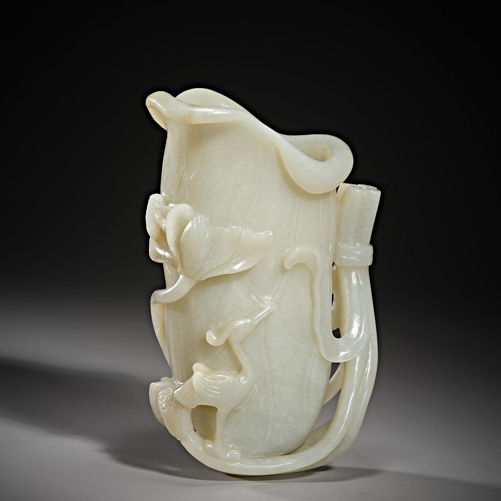 Chinese Hetian jade ware of qing Dynasty (1 of 7)