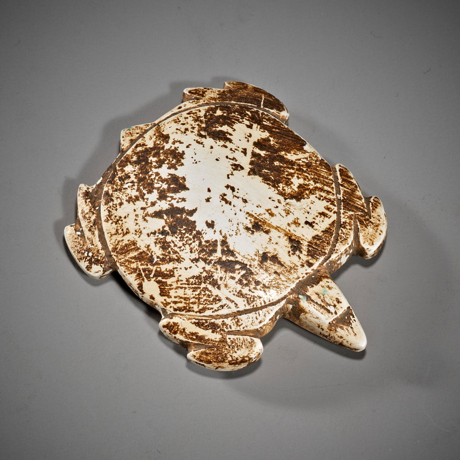 Jade turtle of Chinese Red Mountain culture (1 of 5)