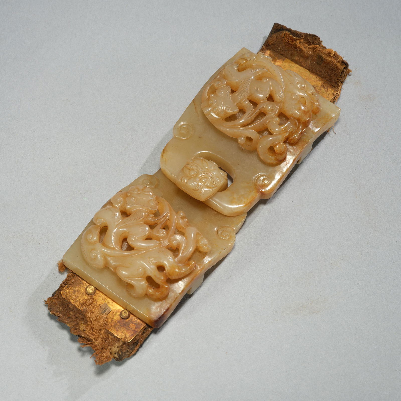 Chinese Ming Dynasty Hetian Jade dragon belt buckle (1 of 6)