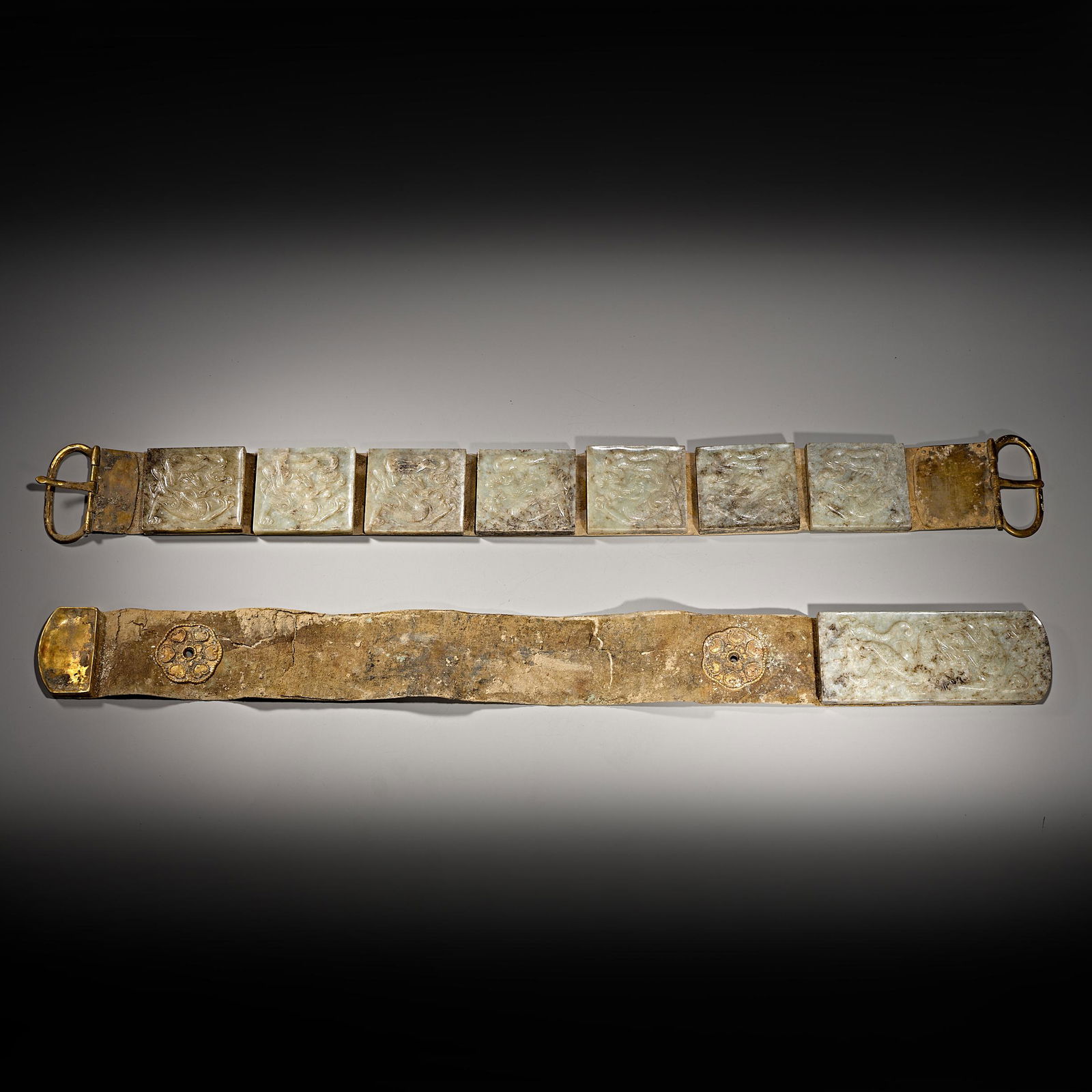 Chinese Tang Dynasty gilt and tian Yulong belt (1 of 5)