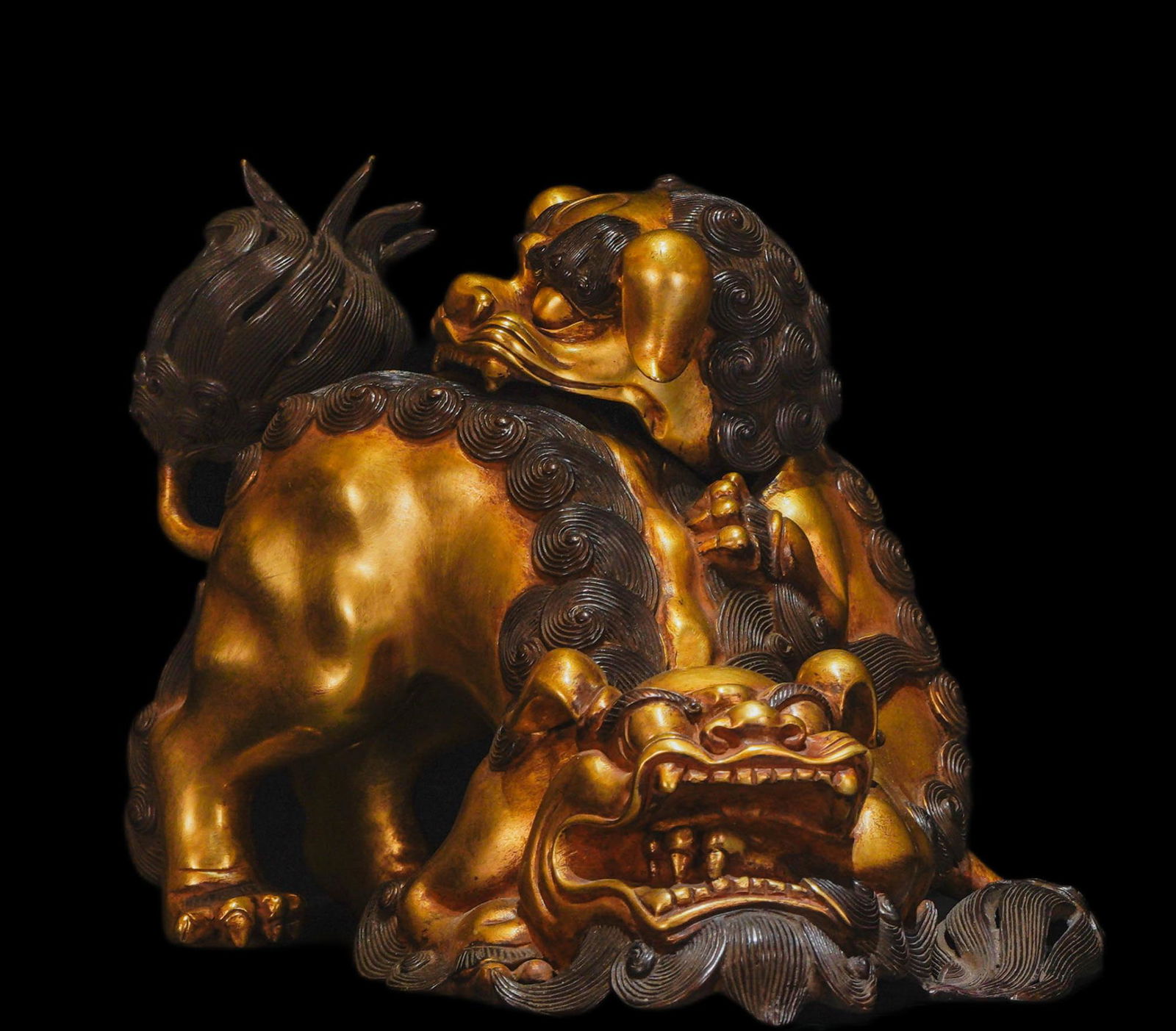 China's Ming Dynasty incense (1 of 10)