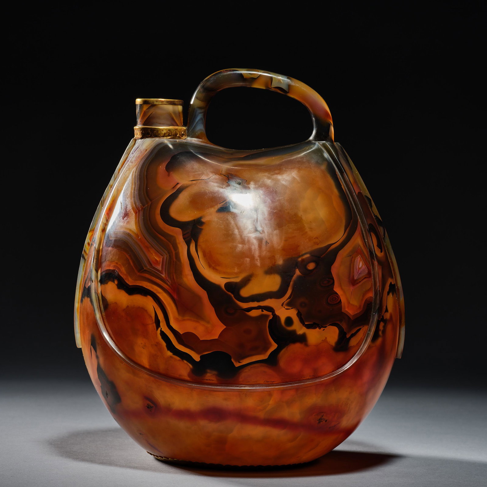 Chinese Agate pot of liao Dynasty (1 of 9)