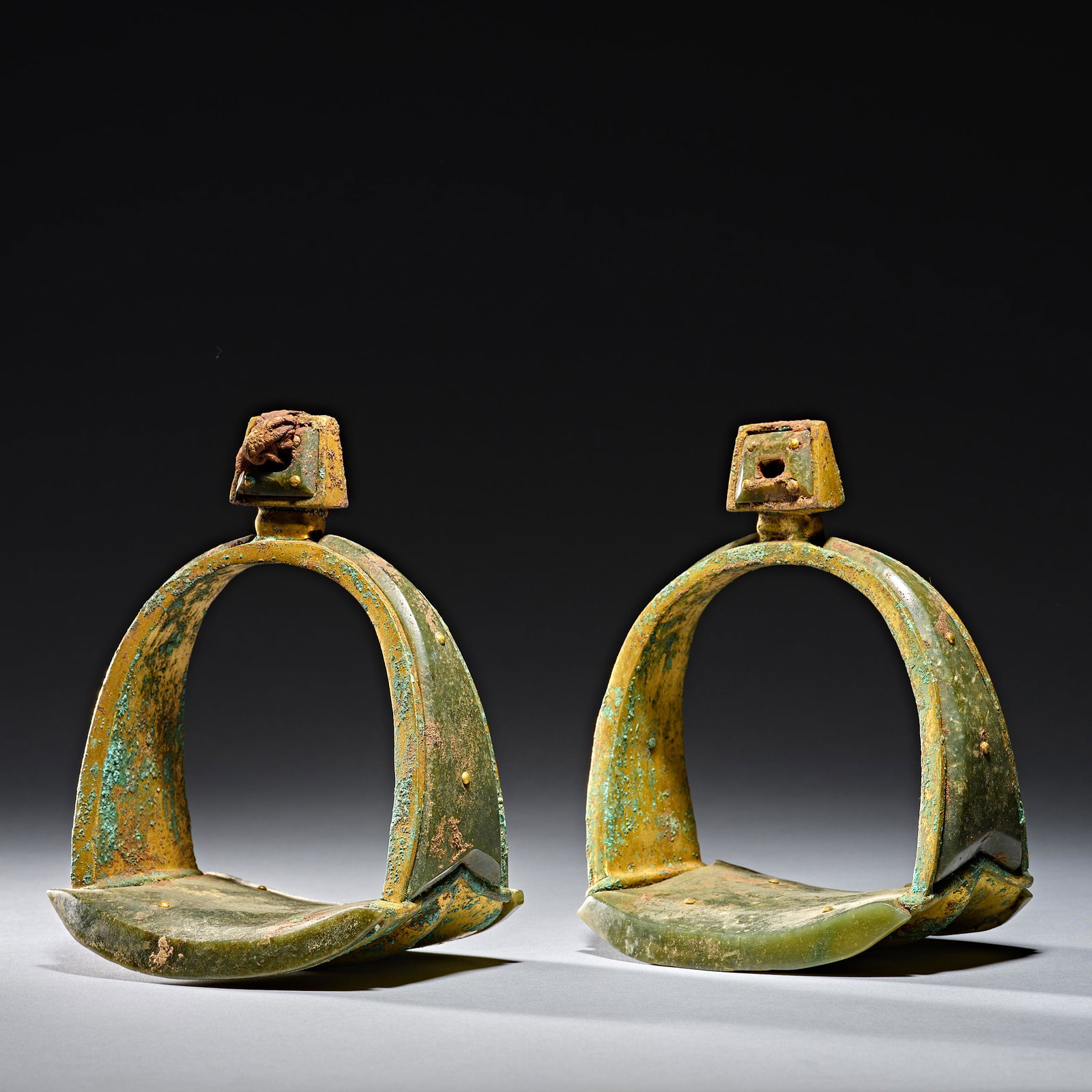 Chinese Yuan Dynasty Hetian jade gilt stirrup (1 of 6)
