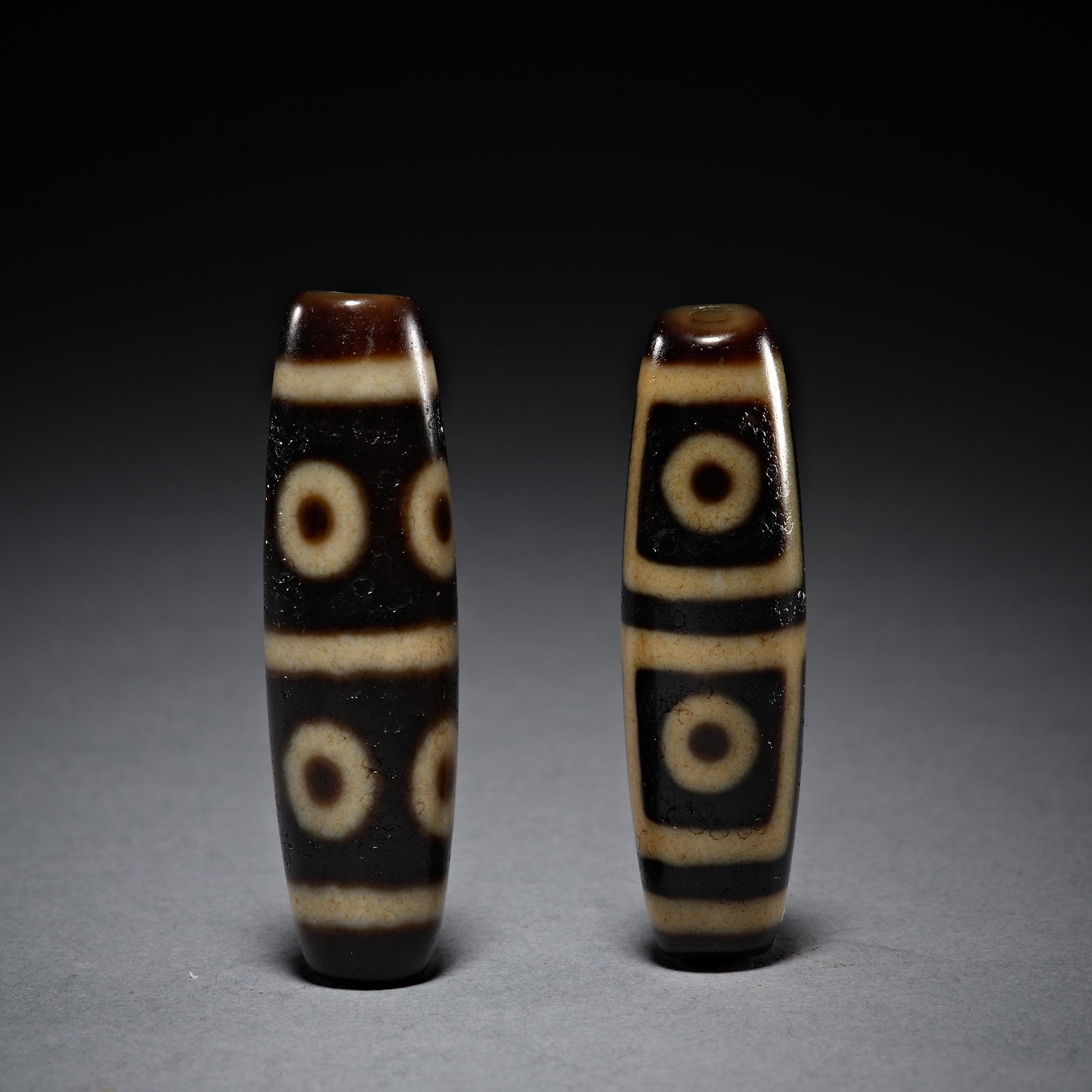 Agate beads in Tang Dynasty of China (1 of 5)