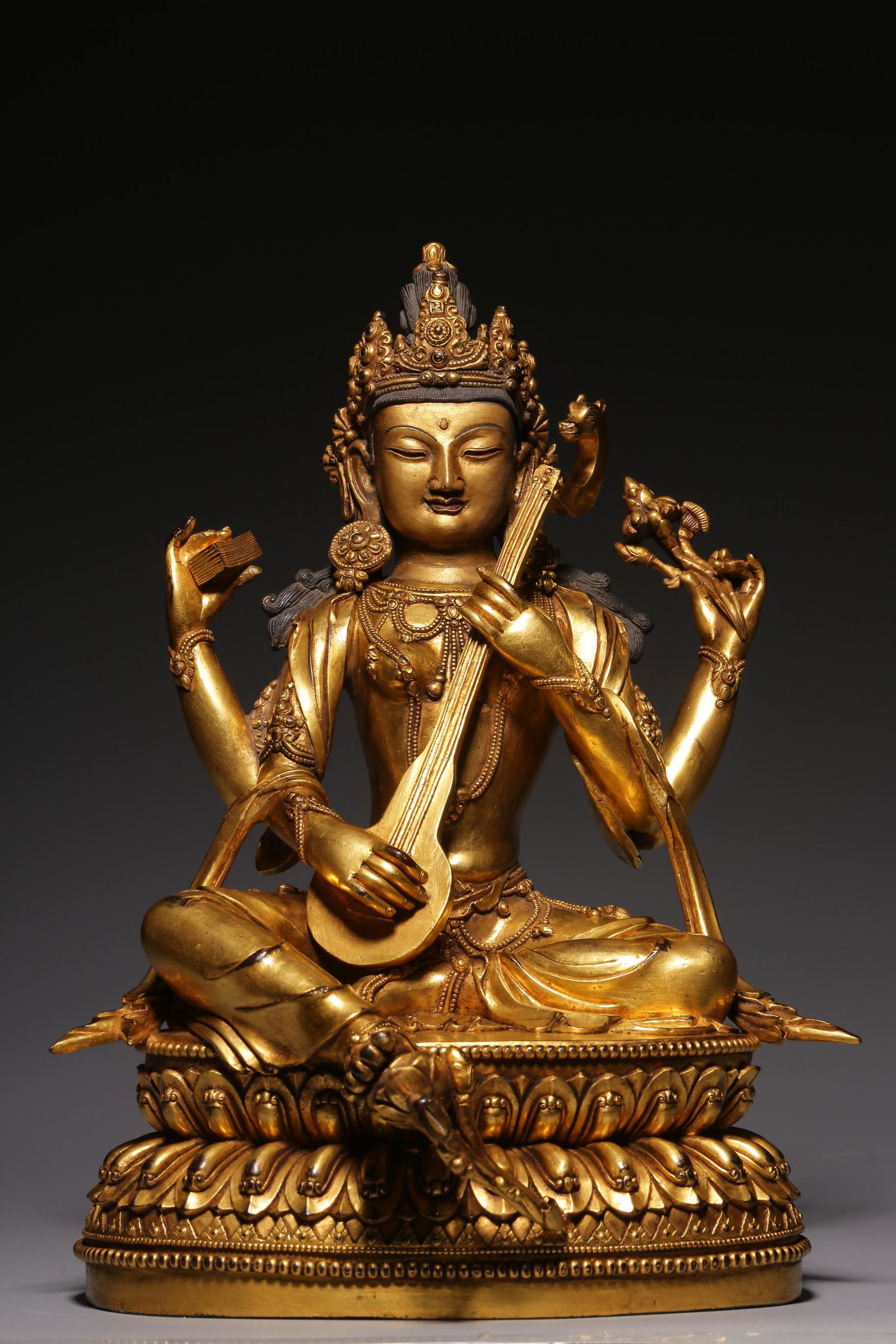 Qing Dynasty, bronze fine gold sound tiannu sitting statue (1 of 9)