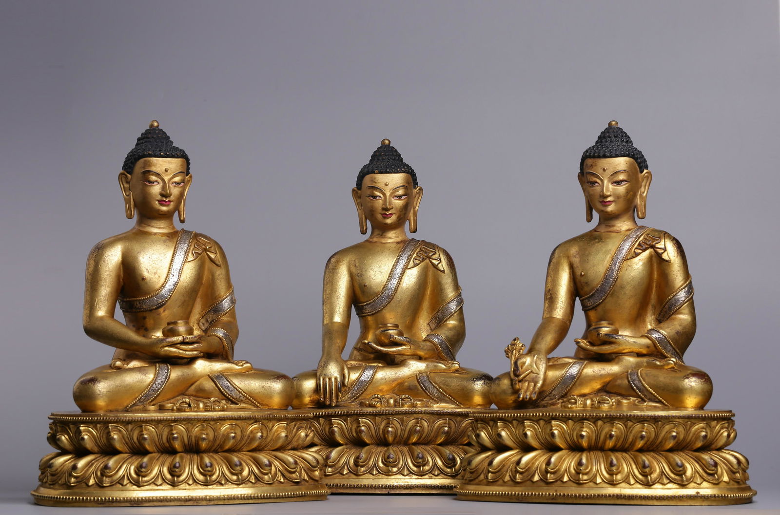Qing Dynasty, bronze gilt gold and silver three seated Buddha (1 of 9)