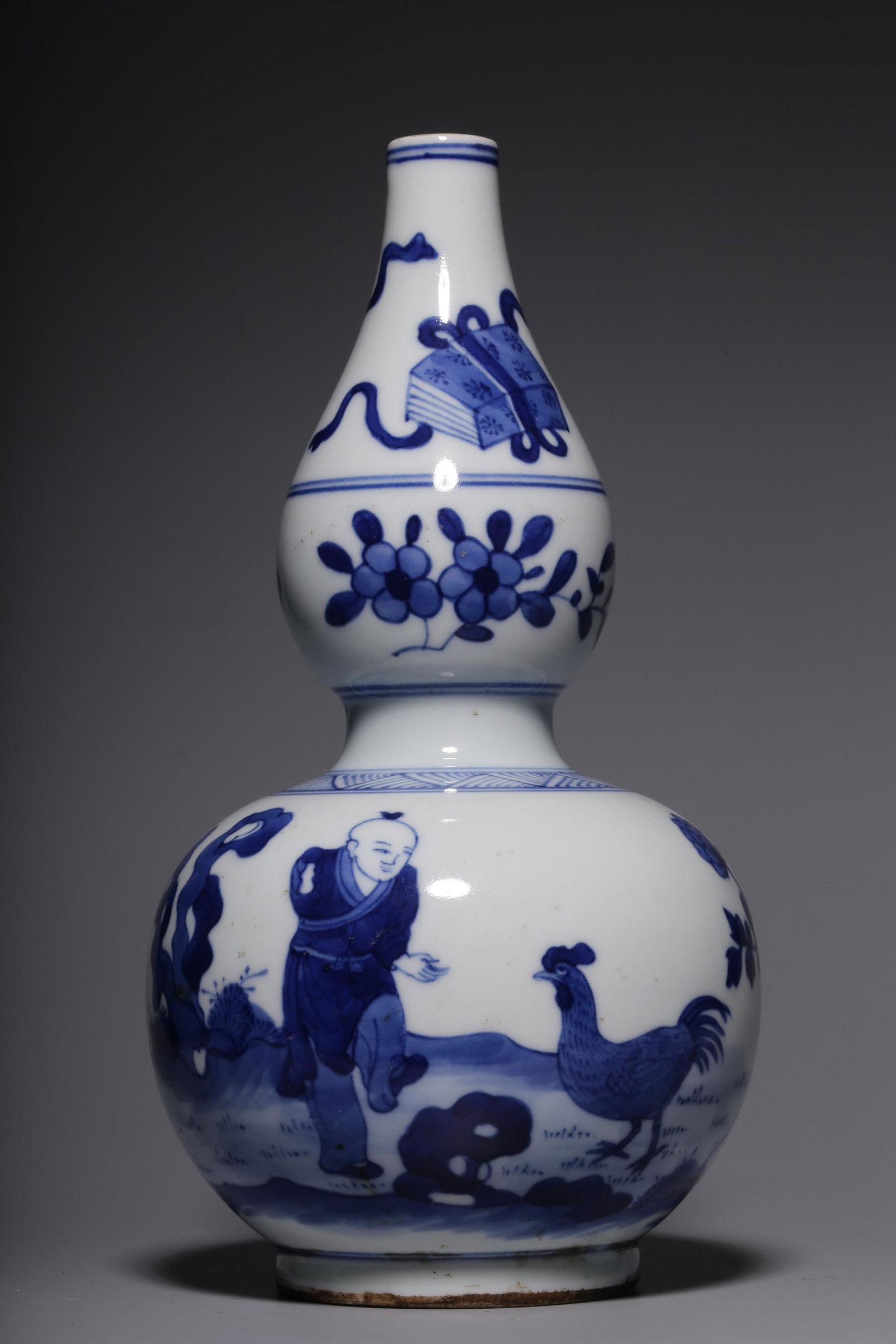 Blue and white boy feeding cock cock gourd bottle (1 of 7)