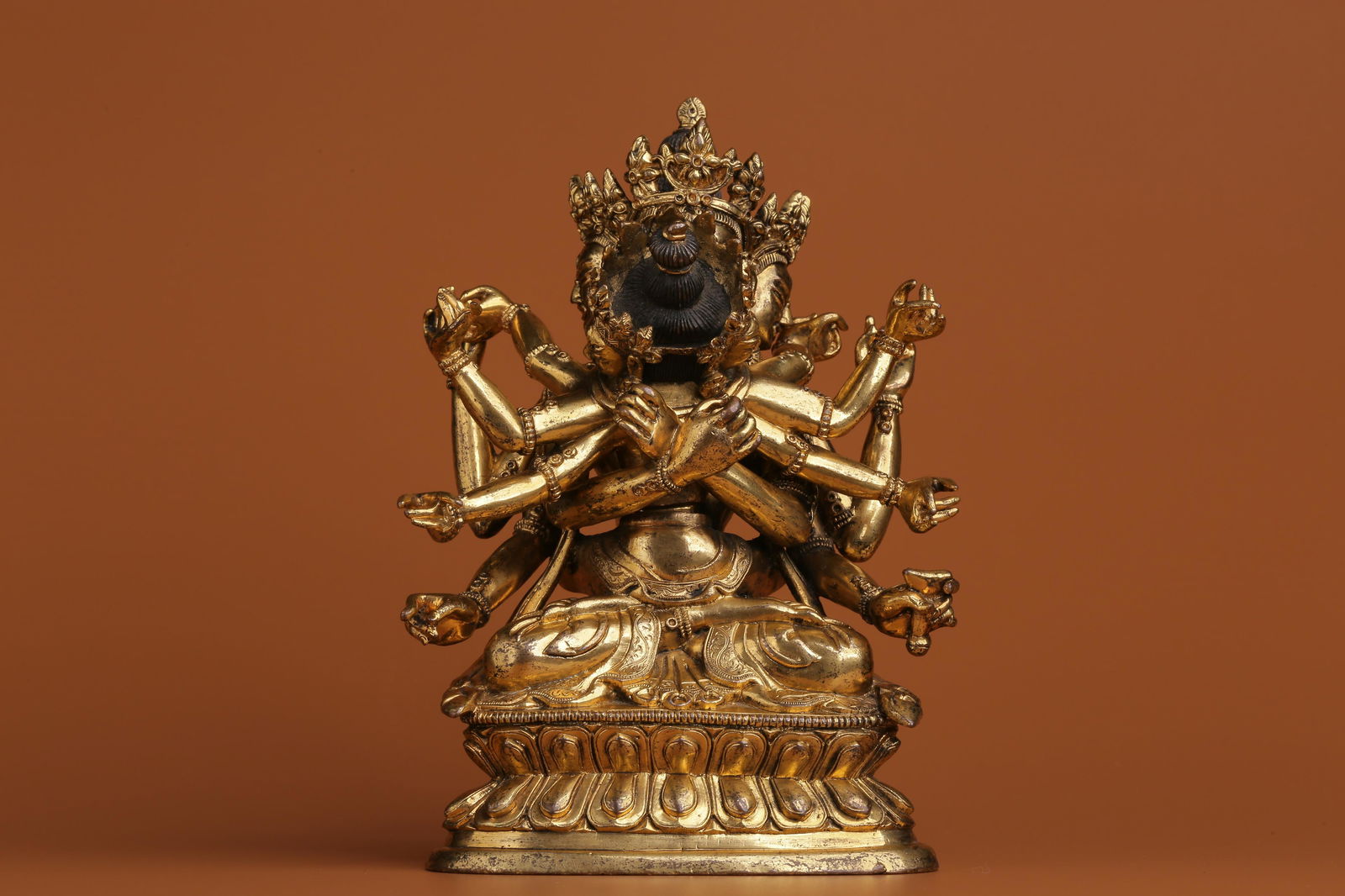 Ming Dynasty, bronze gilt dense diamond sitting statue (1 of 9)