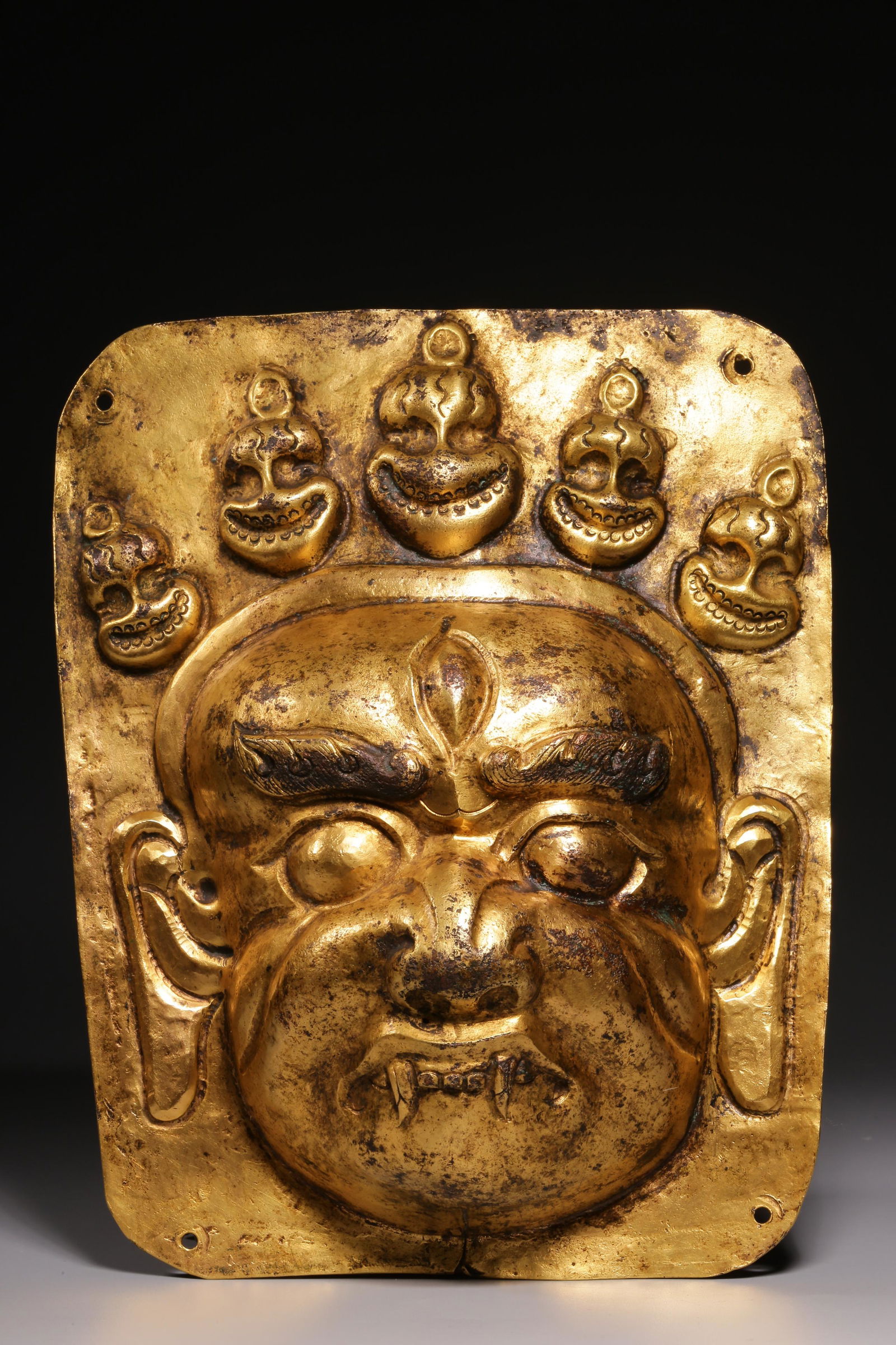 Qing Dynasty, bronze gilt hammer dish big black sky bronze plate (1 of 8)