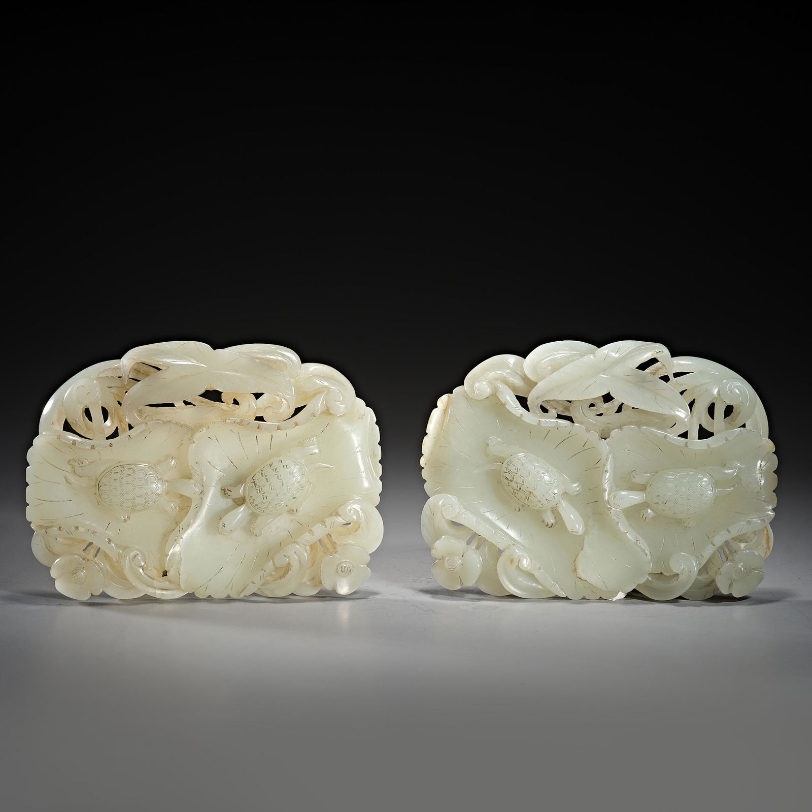 Jade moire wear from ancient China and Tian (1 of 5)