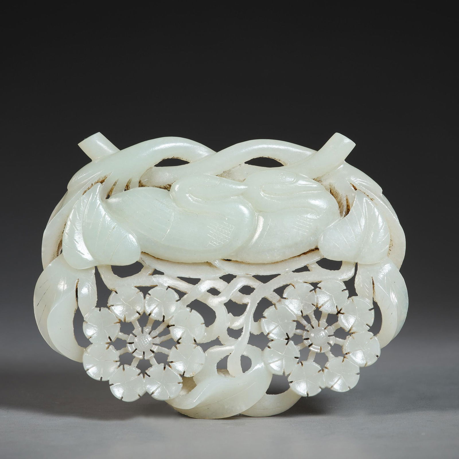 Jade bird pattern in ancient China and Tian (1 of 5)