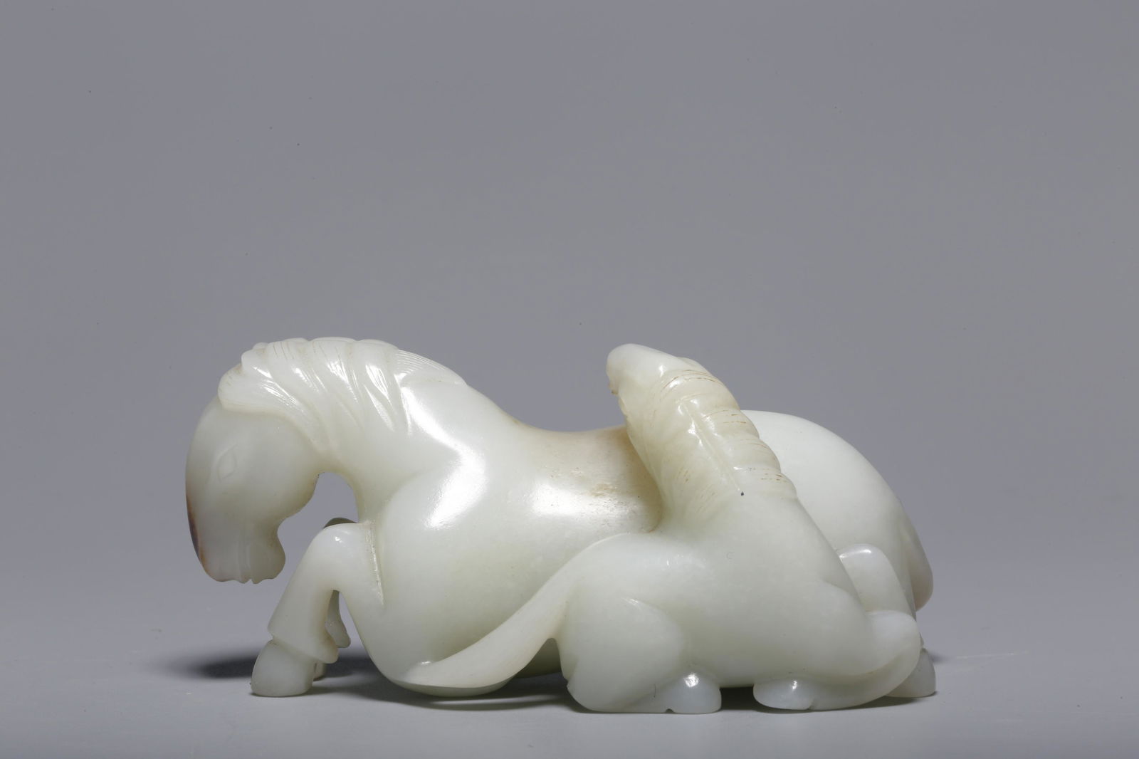 Hetian white jade double horse piece (1 of 9)