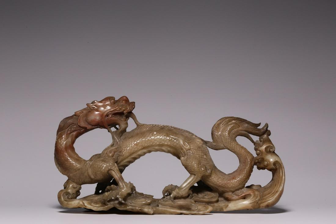 Qing Dynasty, Shoushan stone carved dragon ornaments (1 of 6)