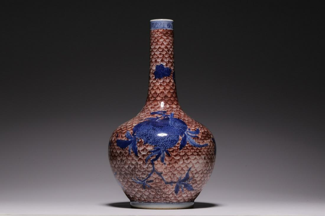 Blue and white Youligong three more grain long neck bottle (1 of 6)