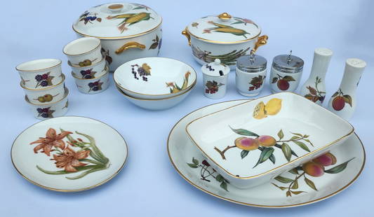 Royal Worcester Porcelain Dinette Set - Evesham Pattern with Gold Trim: A collection of Royal Worcester Porcelain serving items, in the Evesham Pattern, c 1961.Consisting of:- Set of six (6) ramekins- Large and small covered casserole- Salt and Pepper Shaker- Set of two