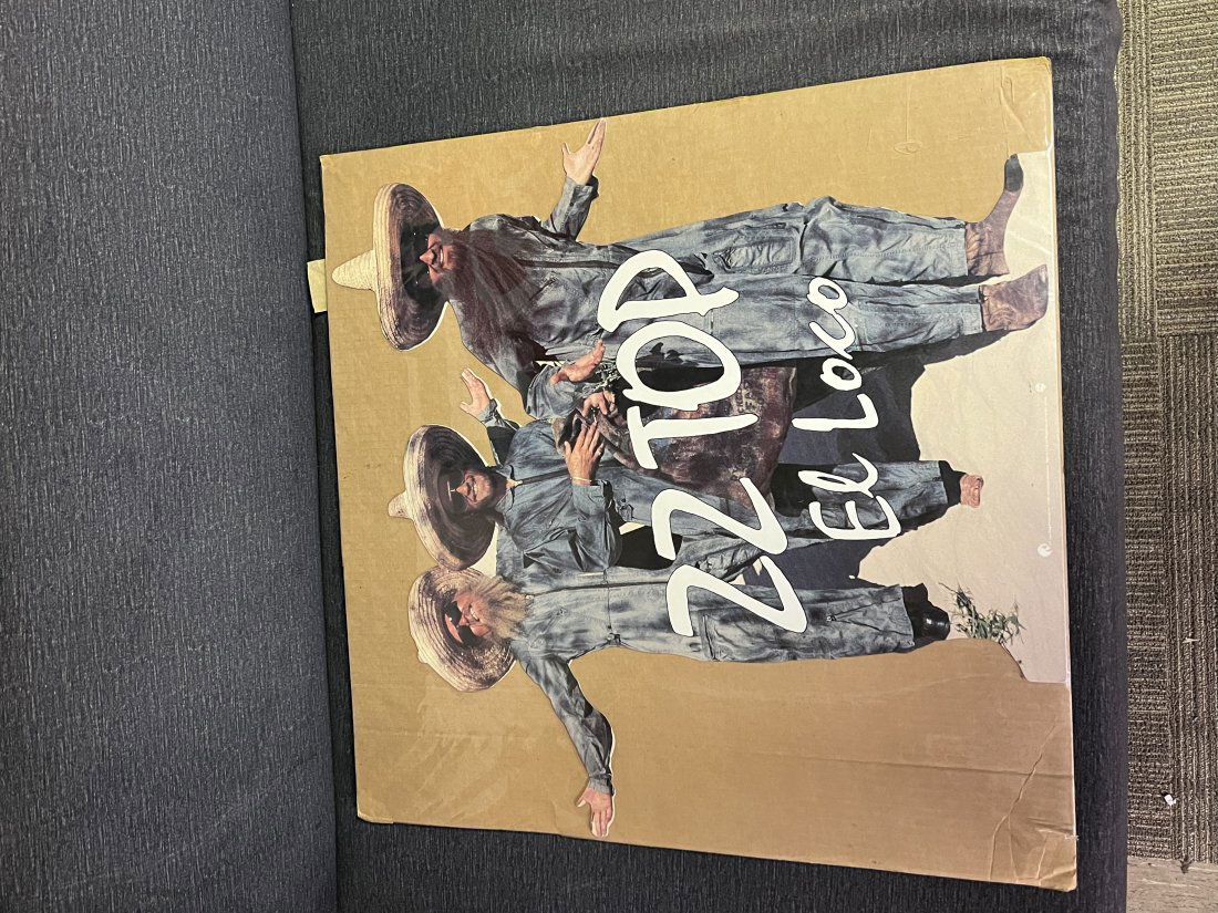 22 Top El Loco Die Cut Display 1981 (1 of 8)