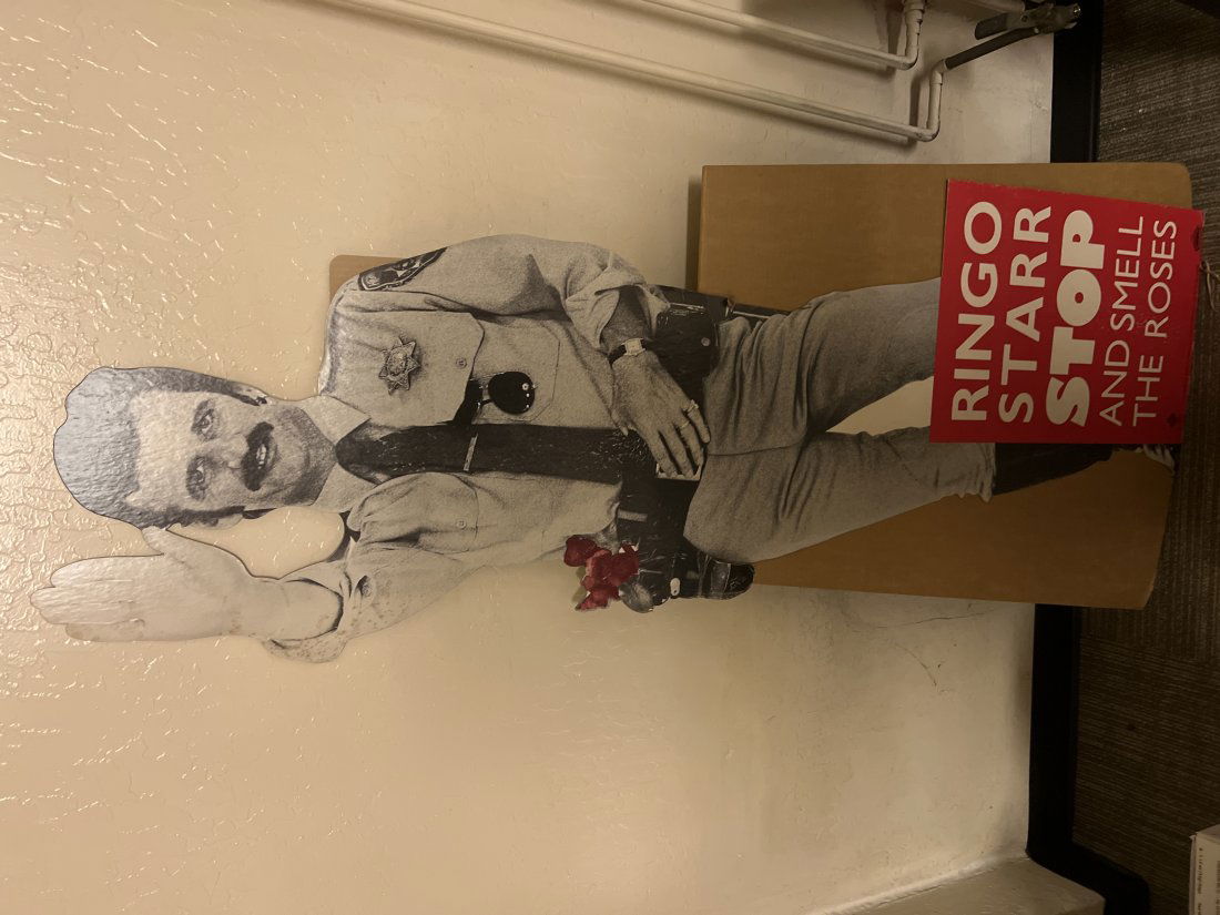 Ringo Starr Stop and Smell The Roses 1981 Boardwalk Records Promotional Die Cut: Ringo Starr Stop and Smell The Roses 1981 Boardwalk Records Promotional Die Cut , has some wrinkling and staining. 5 fr 2 1/2”