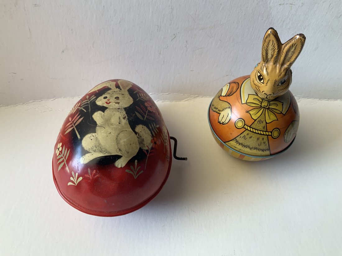 2 1950s tin litho toys Easter Holliday Mattel J Chein (1 of 6)