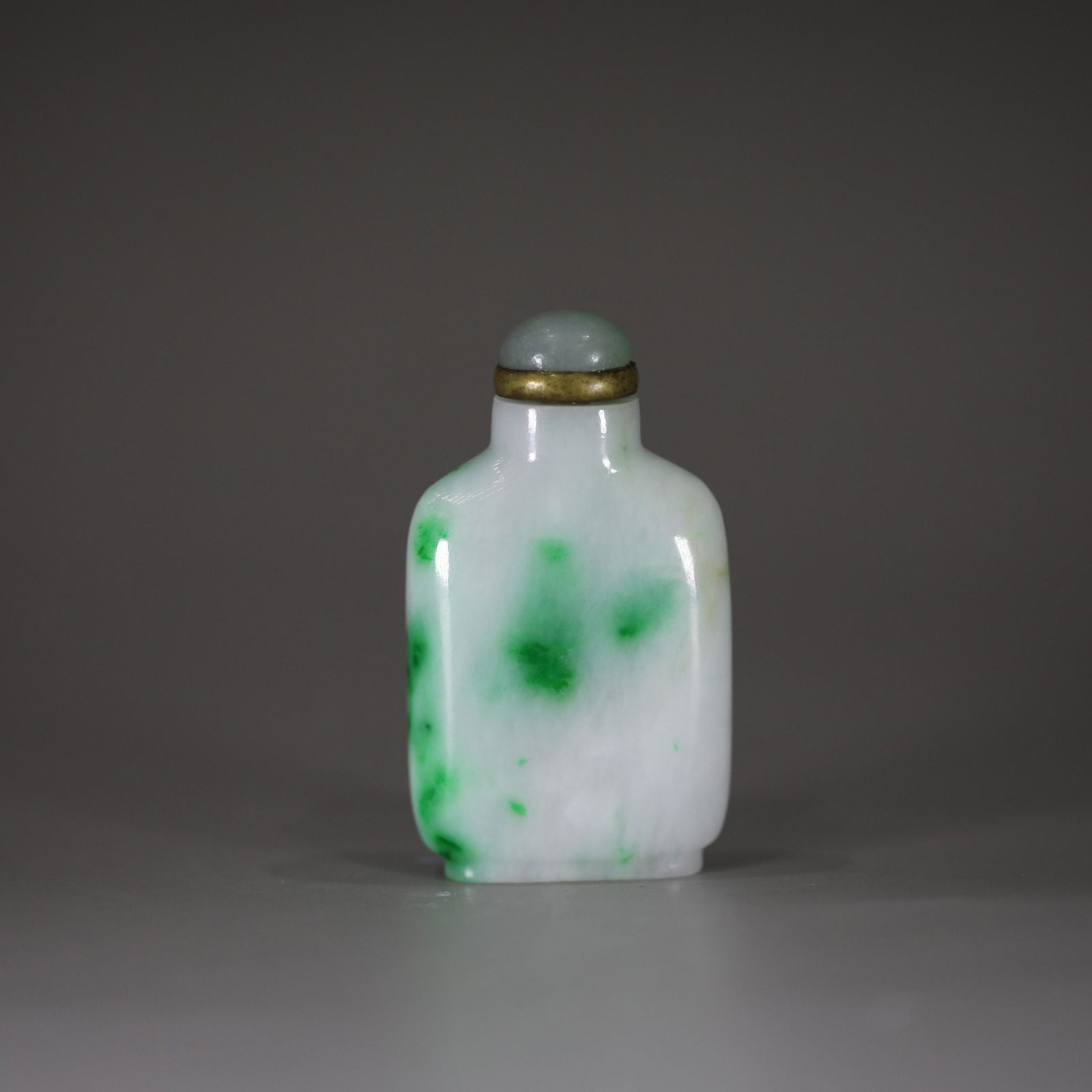 Qing Dynasty Emerald Snuff Bottle - 4
