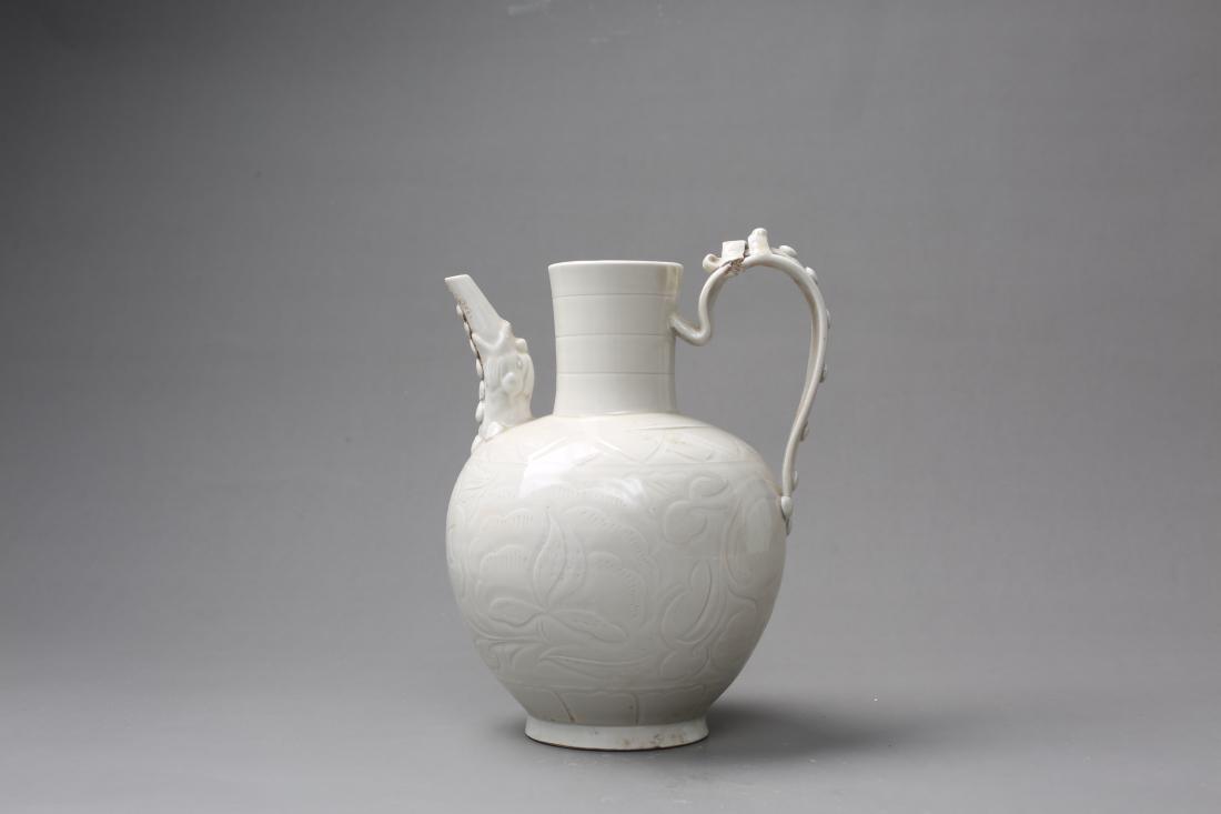 DING WARE WHITE GLAZED EWER WITH DRAGON SPOUT (1 of 8)