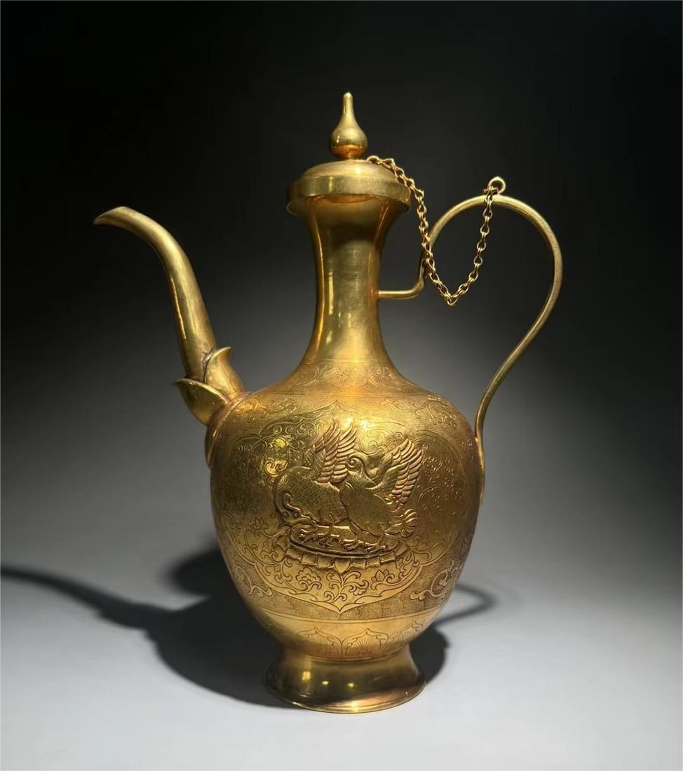 Ming Dynasty Gilded Holding Pot (1 of 8)