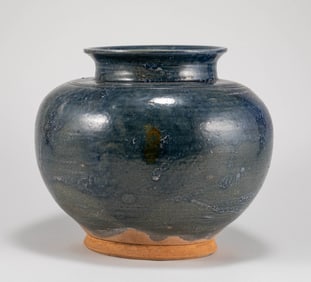 Tang Dynasty blue glazed jars