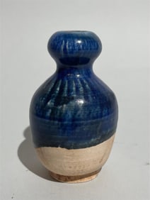 Tang Dynasty Blue Glazed Garlic Bottle