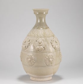 Sui Dynasty Xiangzhou Kiln Long necked Bottle