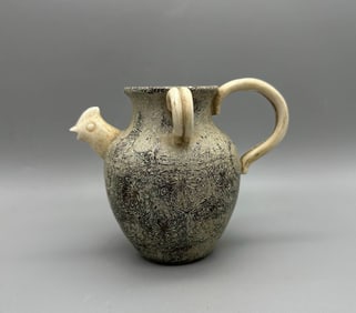 Tang Dynasty twisted tire teapot